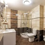 Hotel &