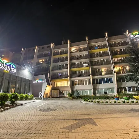 Hotel &