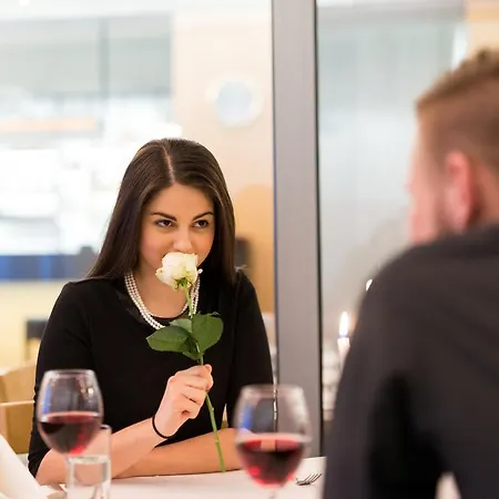 Otel & Polanica-Zdroj