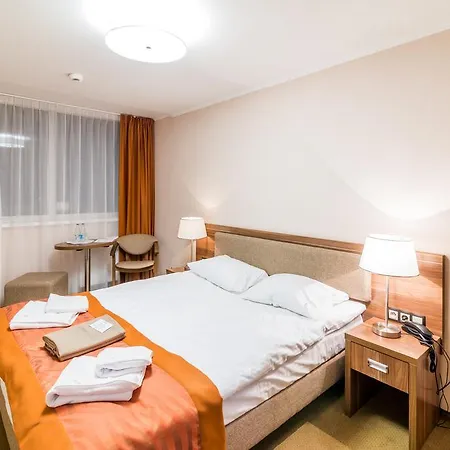 & Hotel