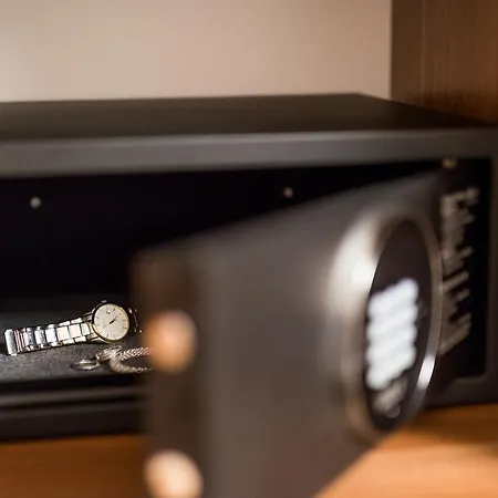 Otel & Polanica-Zdroj