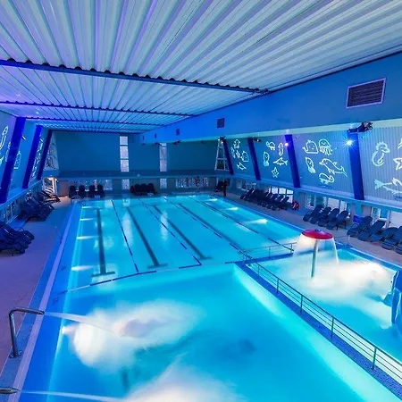 Otel & Polanica-Zdroj