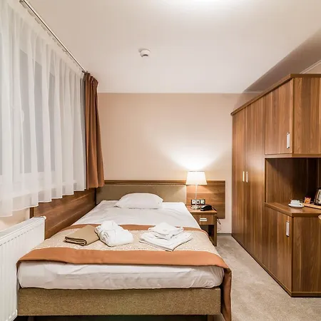 & Hotel