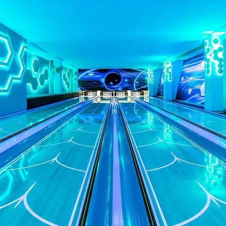 & Hotel 3*