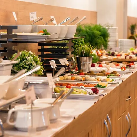 Otel & Polanica-Zdroj